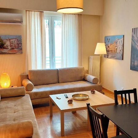 Grand Apartment In Parliament Square أثينا المظهر الخارجي الصورة