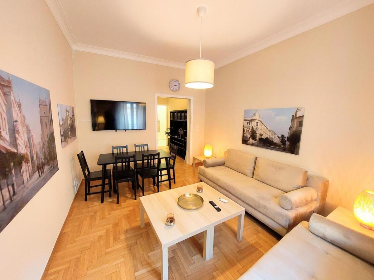 Grand Apartment In Parliament Square أثينا المظهر الخارجي الصورة