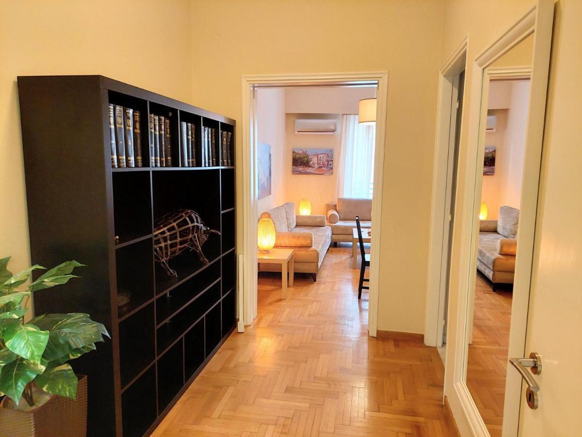 Grand Apartment In Parliament Square أثينا المظهر الخارجي الصورة