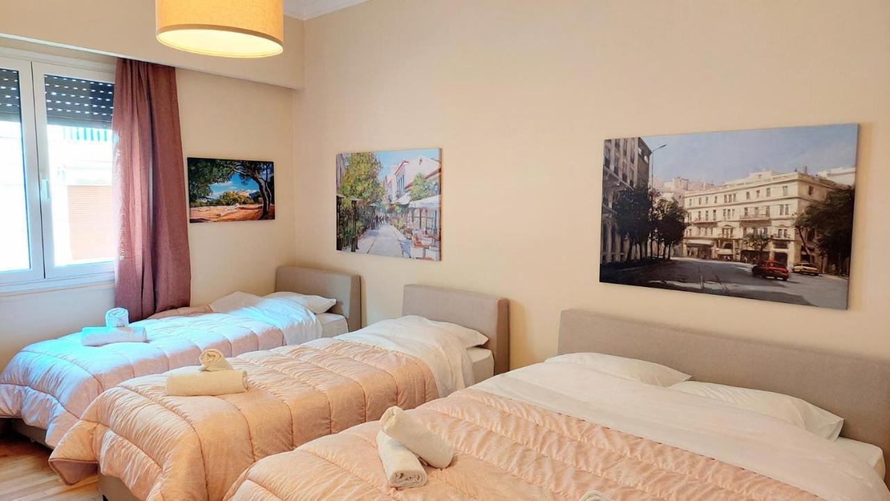 Grand Apartment In Parliament Square أثينا المظهر الخارجي الصورة